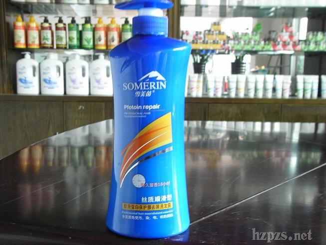 膠原蛋白絲質(zhì)順滑型洗發(fā)露