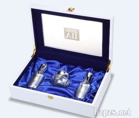 AQP3���w�Ű�˪