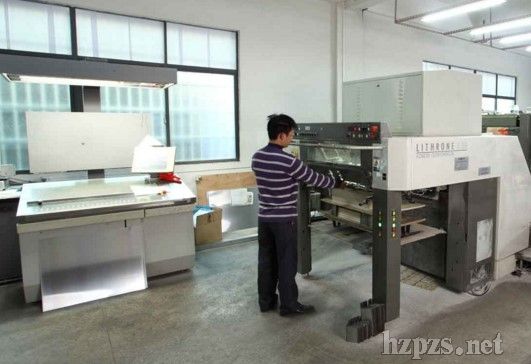 ���b����