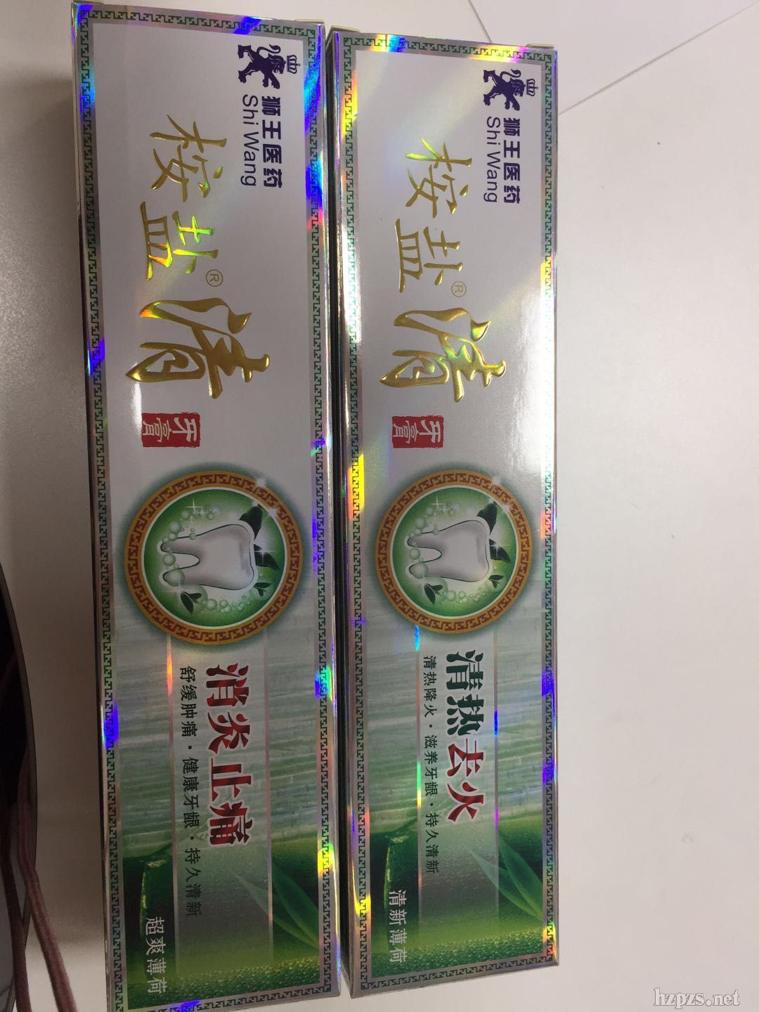 廣州獅王桉鹽清清熱去火牙膏