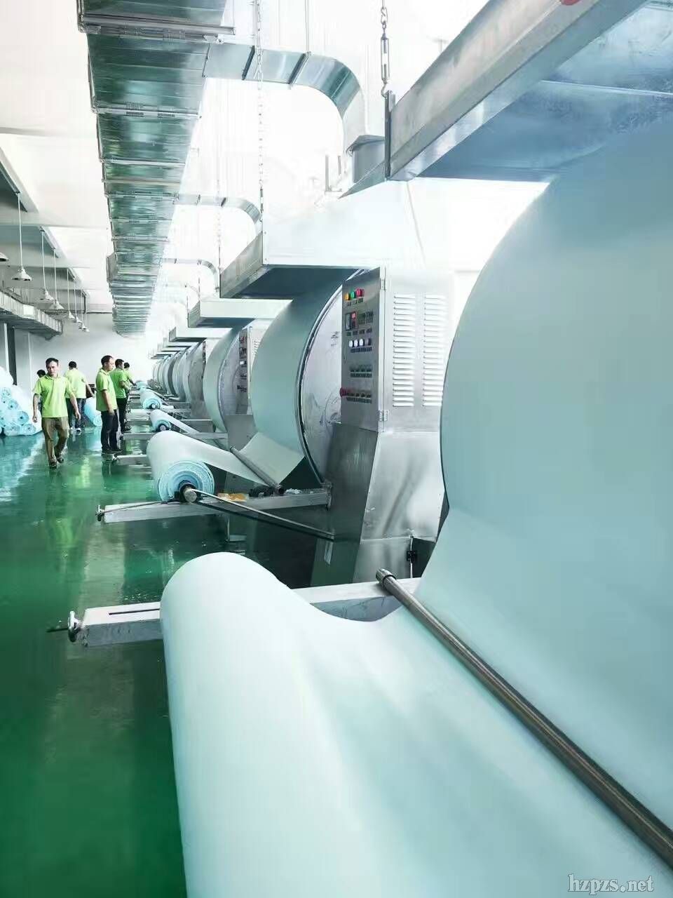 ϴ��Ƭ��{��