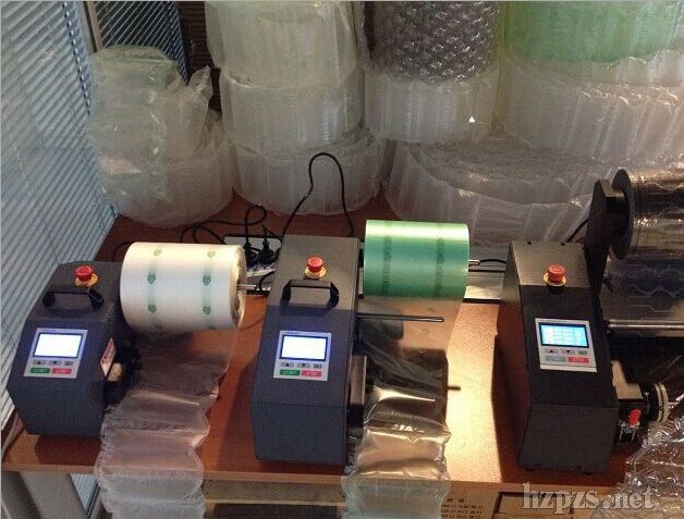 廠家GPAIR200-400型氣墊膜機(jī)器