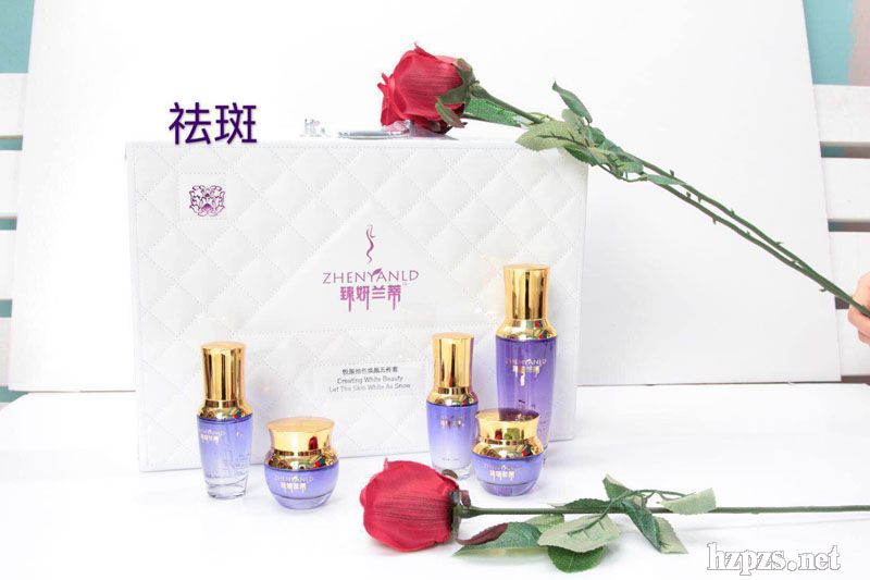 ���ɫ��������